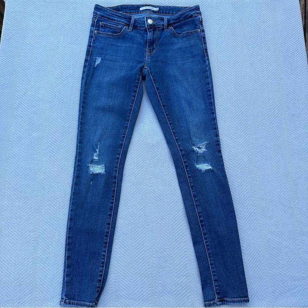 Levi’s 711 skinny jeans